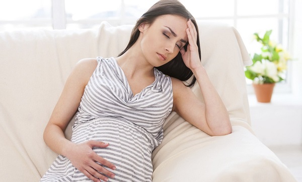 Bà bầu mang thai 3 tháng cuối cần tránh căng thẳng