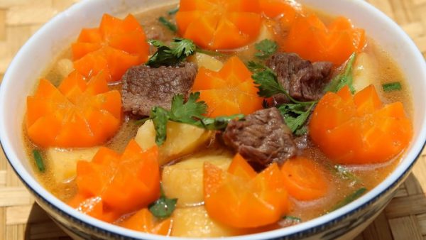 Canh thịt bò khoai tây